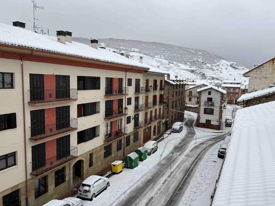 Apartamento Recien Reformado En เอซกาไรย์ ภายนอก รูปภาพ