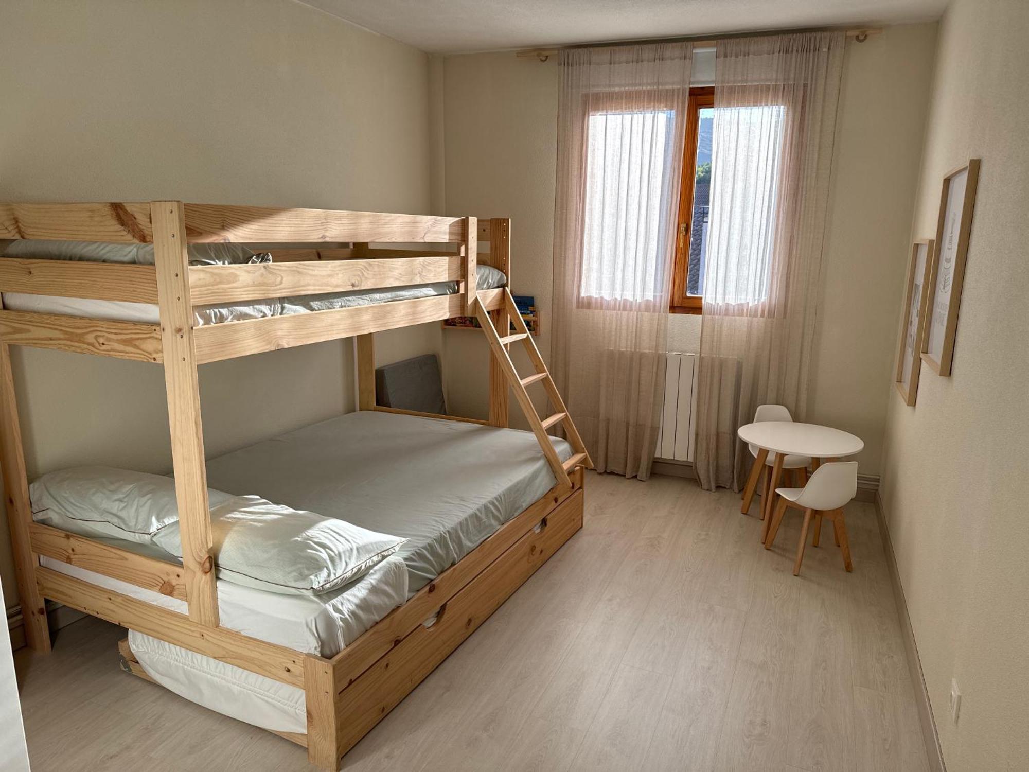 Apartamento Recien Reformado En เอซกาไรย์ ภายนอก รูปภาพ